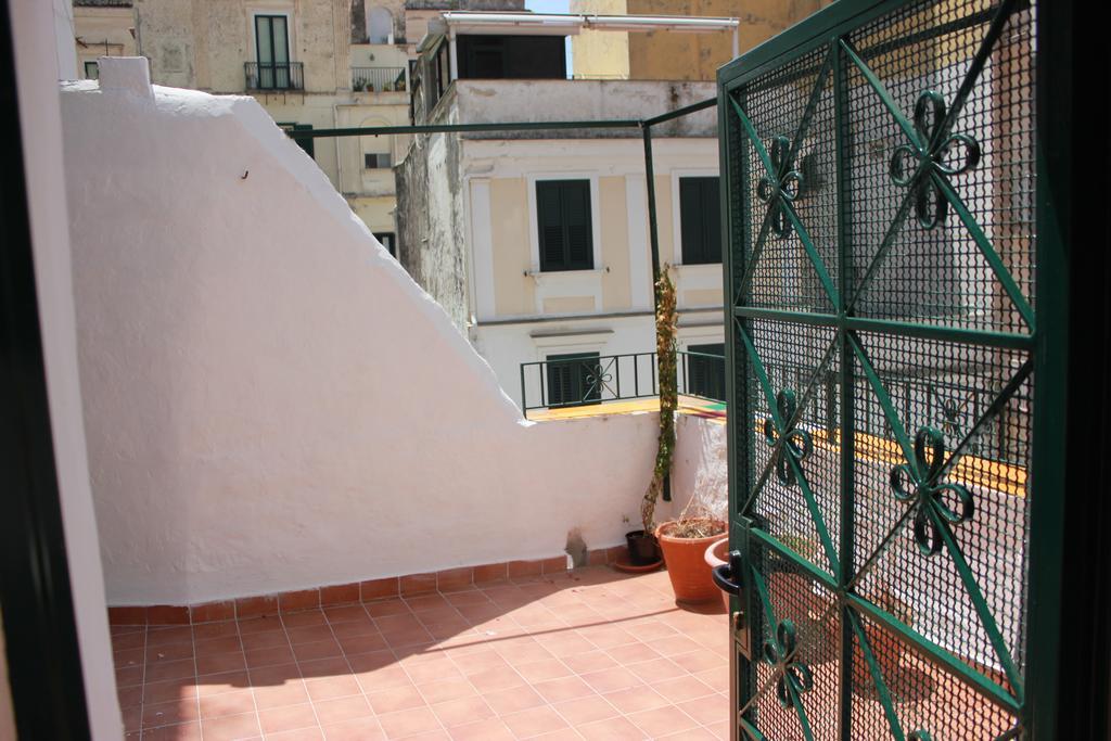 Casa Vacanze Nonna Raffa Amalfi Exterior photo